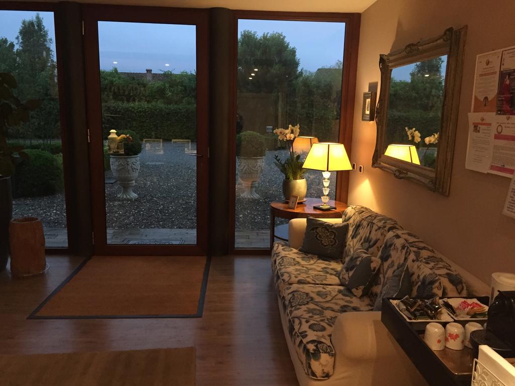 B&B Temenos Parma Kültér fotó