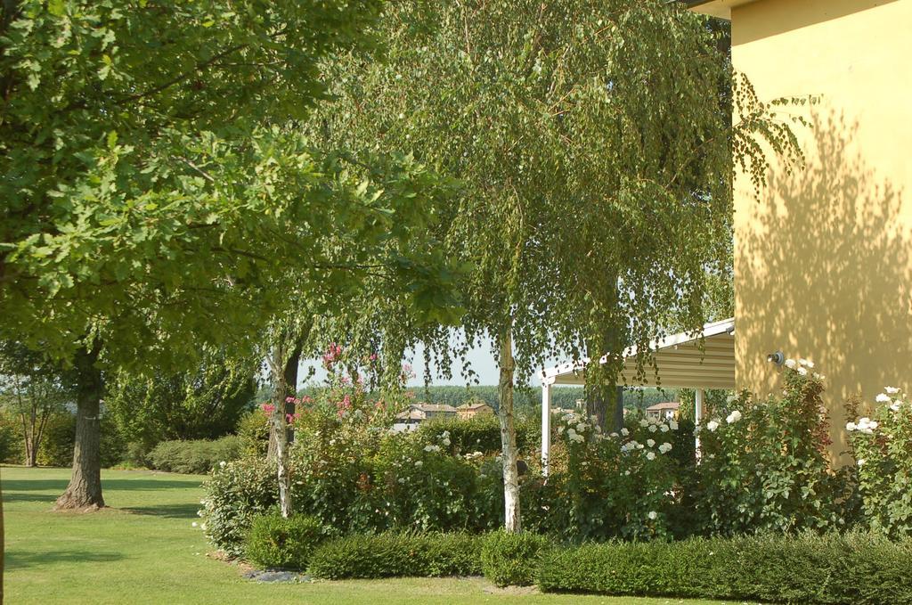 B&B Temenos Parma Kültér fotó