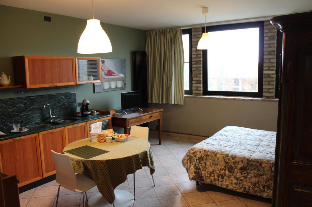 B&B Temenos Parma Kültér fotó